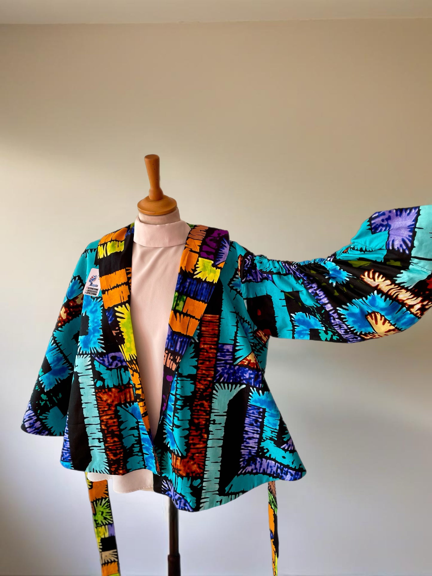 Wẹdo - African themed Ankara Kitenge Lined Wrap Jacket for women with extra long Belt, Dual-size in UK sizes Small, Medium, Large and XLARGE