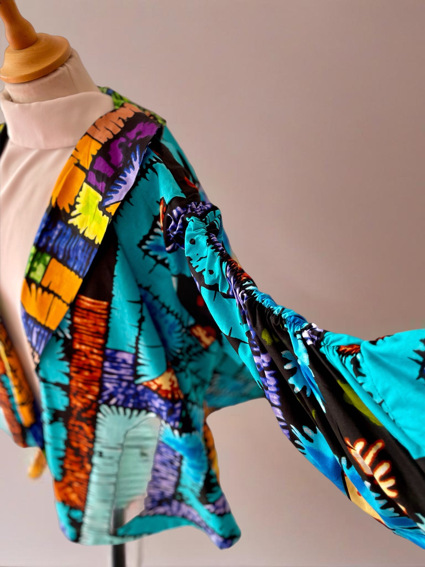 Wẹdo - African themed Ankara Kitenge Lined Wrap Jacket for women with extra long Belt, Dual-size in UK sizes Small, Medium, Large and XLARGE