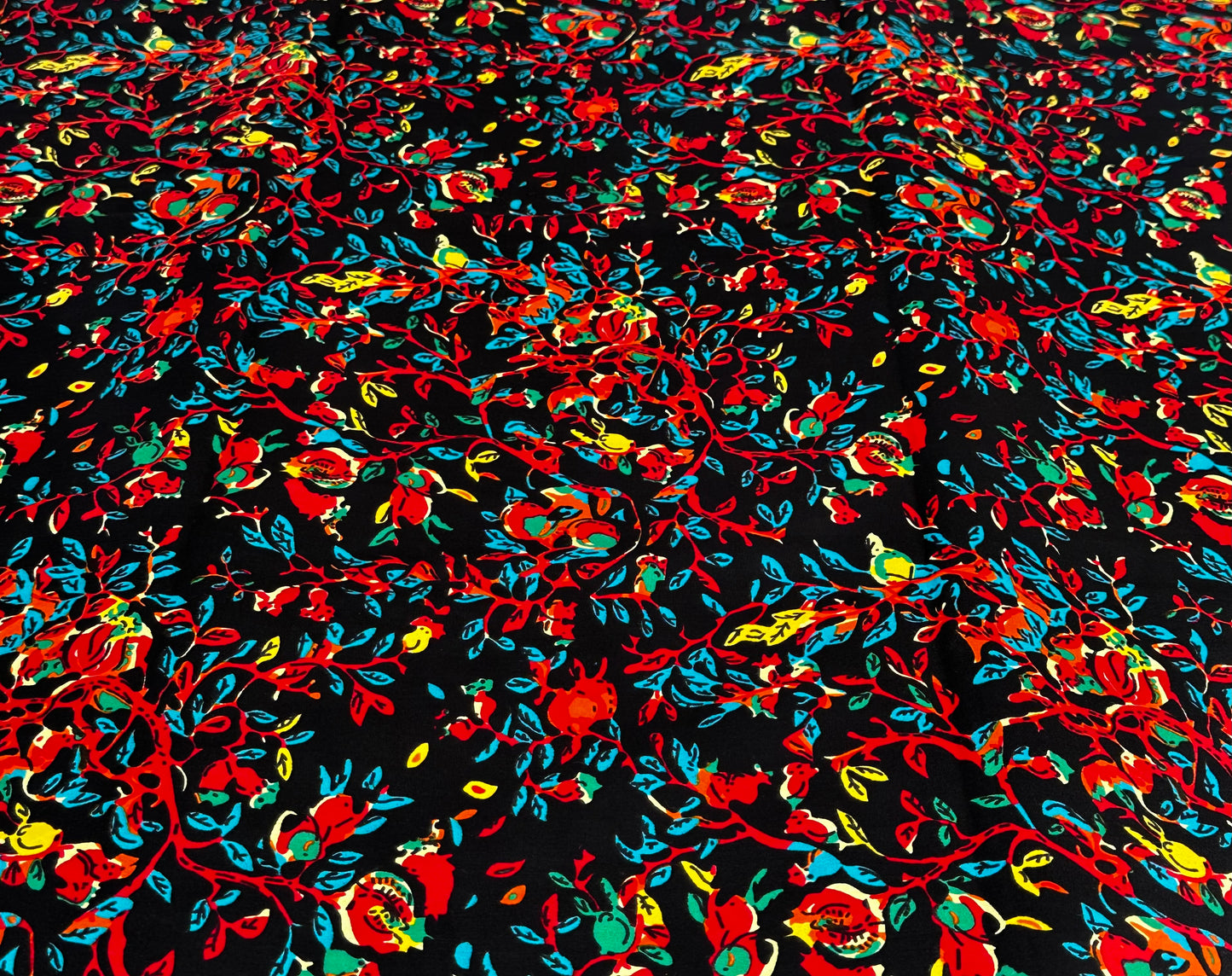 Gigida - African Ankara Kitenge Cotton Dressmaking Fabric Sold by the Yard Multicolored Red/Black/Yellow Floral Patterned Fabric