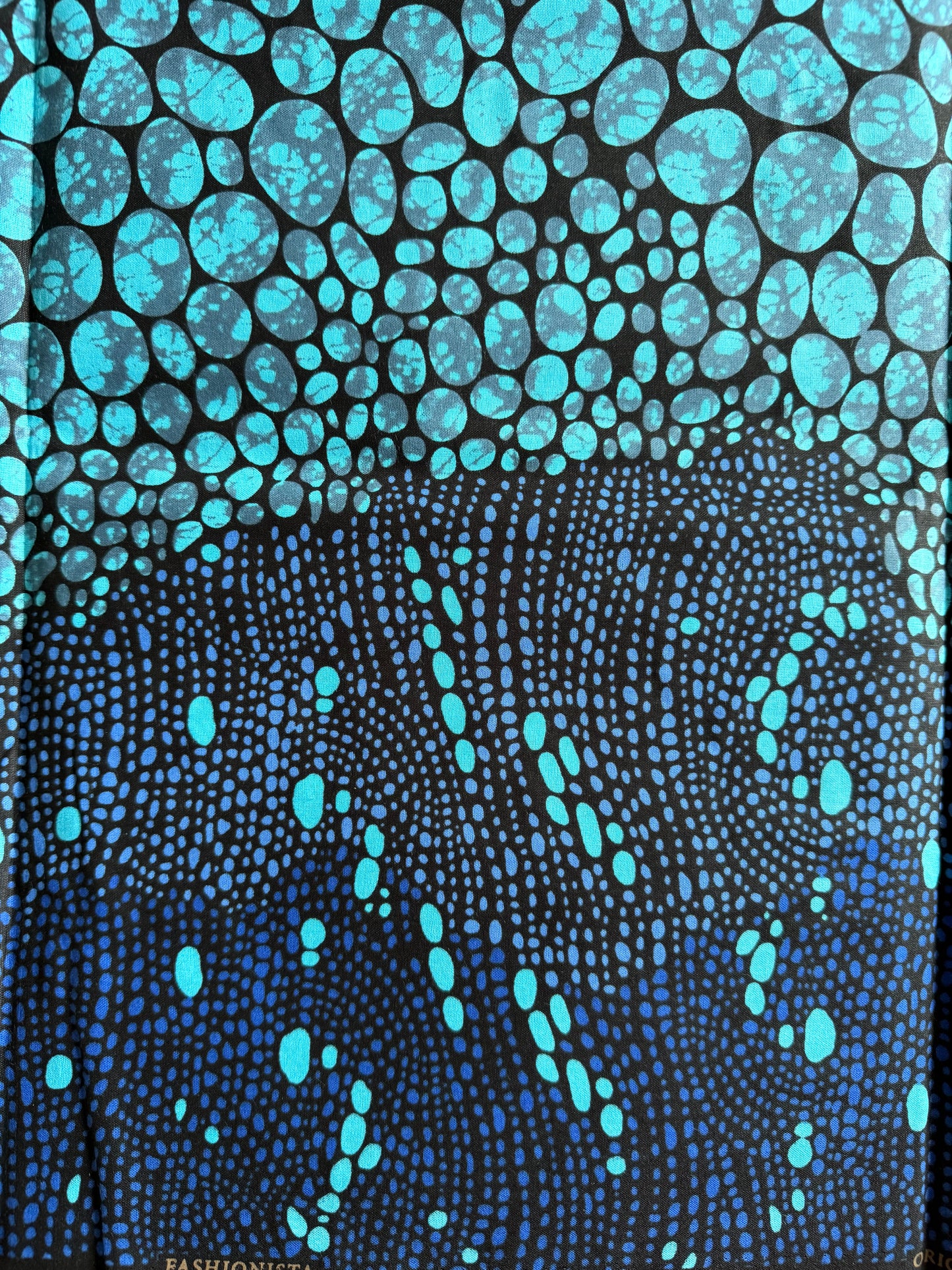 Rale - African Ankara Kitenge Cotton Dressmaking Crafter Fabric Sold by the Yard Multicolored Blue/Light Blue Circle Swirl Patterned Fabric
