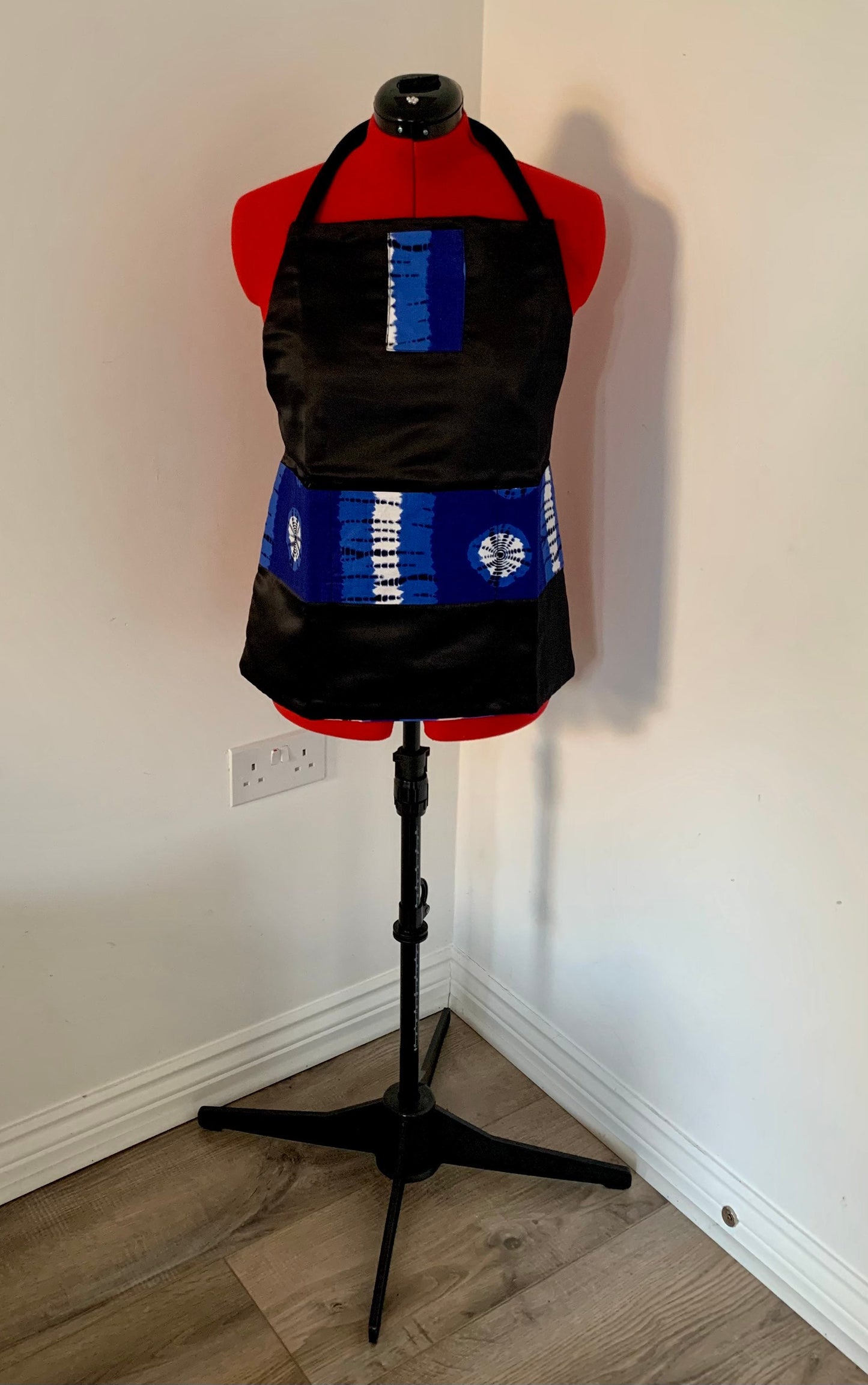 Wura - Kids/Toddler/Children African Print-Ankara Reversible Apron with Adjustable Straps, Pinny, Gift For kids