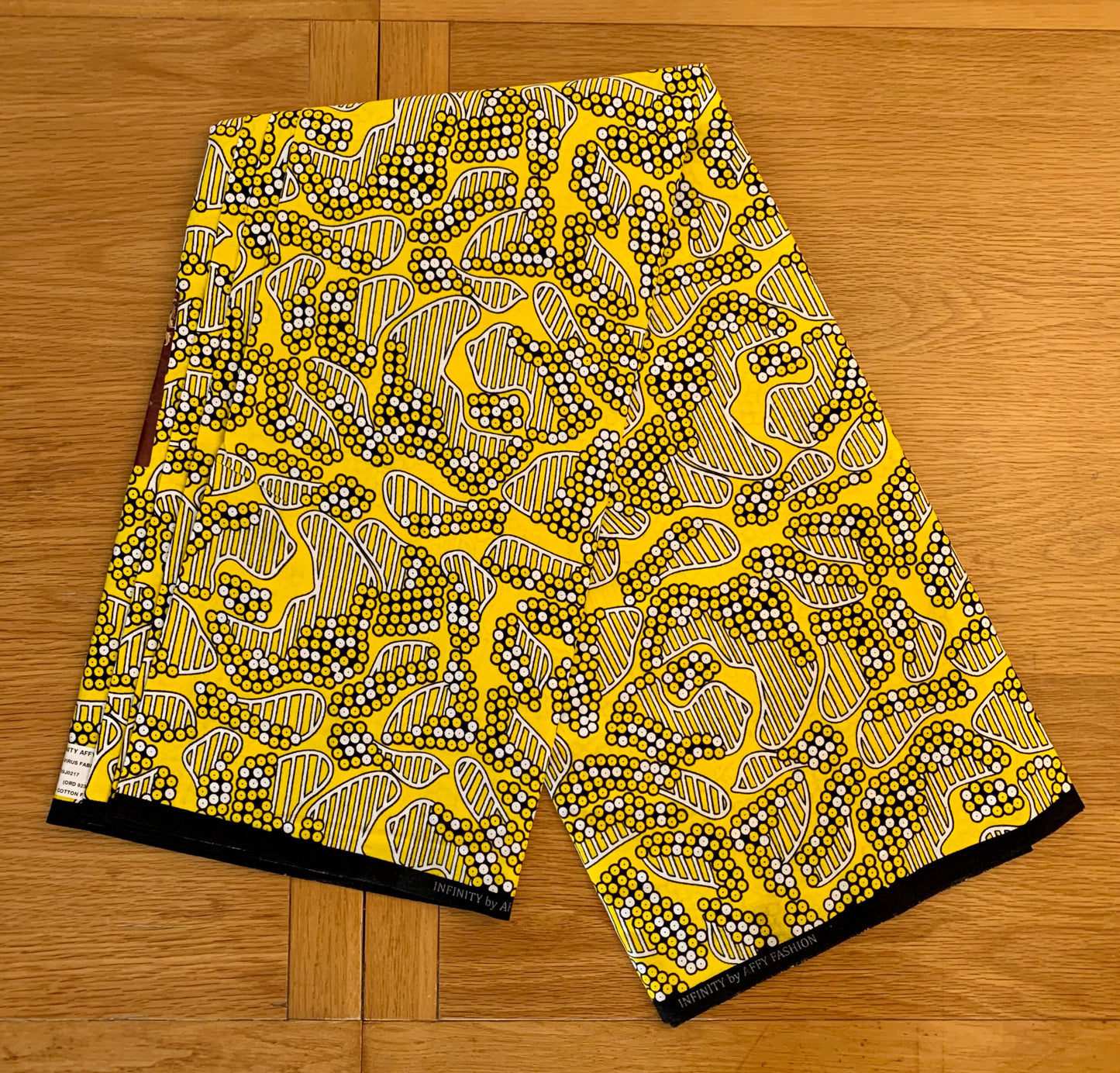 Ẹsọpẹlẹ - African Ankara Kitenge Cotton Dressmaking Fabric Sold by the Yard Multicolored Yellow/White/Black Floral/Geometric Design