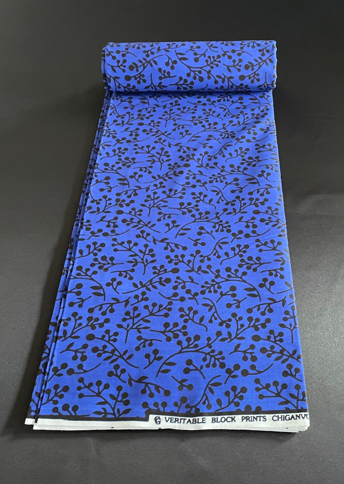 Dele - African Ankara Kitenge Cotton Dressmaking Quilting Crafter Fabric Sold by the Yard Blue/Black Floral Patterned Fabric