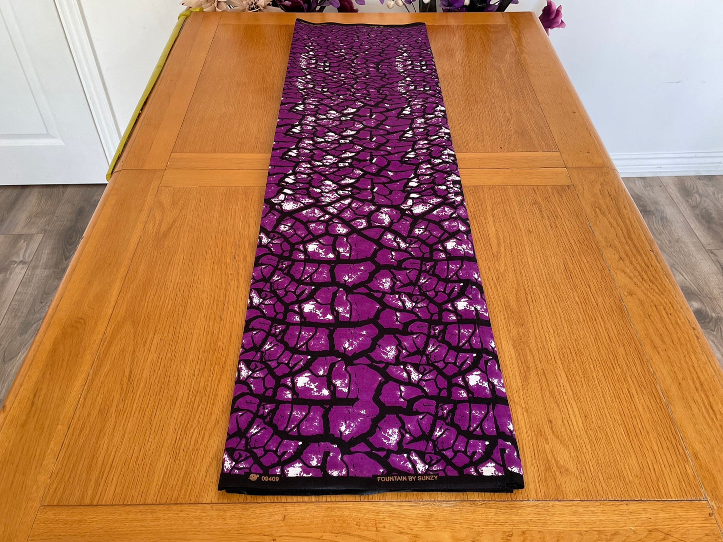 Kunmi - African Ankara Kitenge Cotton Dressmaking Crafter Fabric Sold by the Yard Multicolored Red/Black/White Circle Patterned Fabric